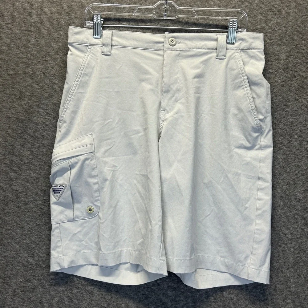 Columbia PFG Mens Gray Performance Fishing Cargo Shorts 32W XM0695 10 Inseam